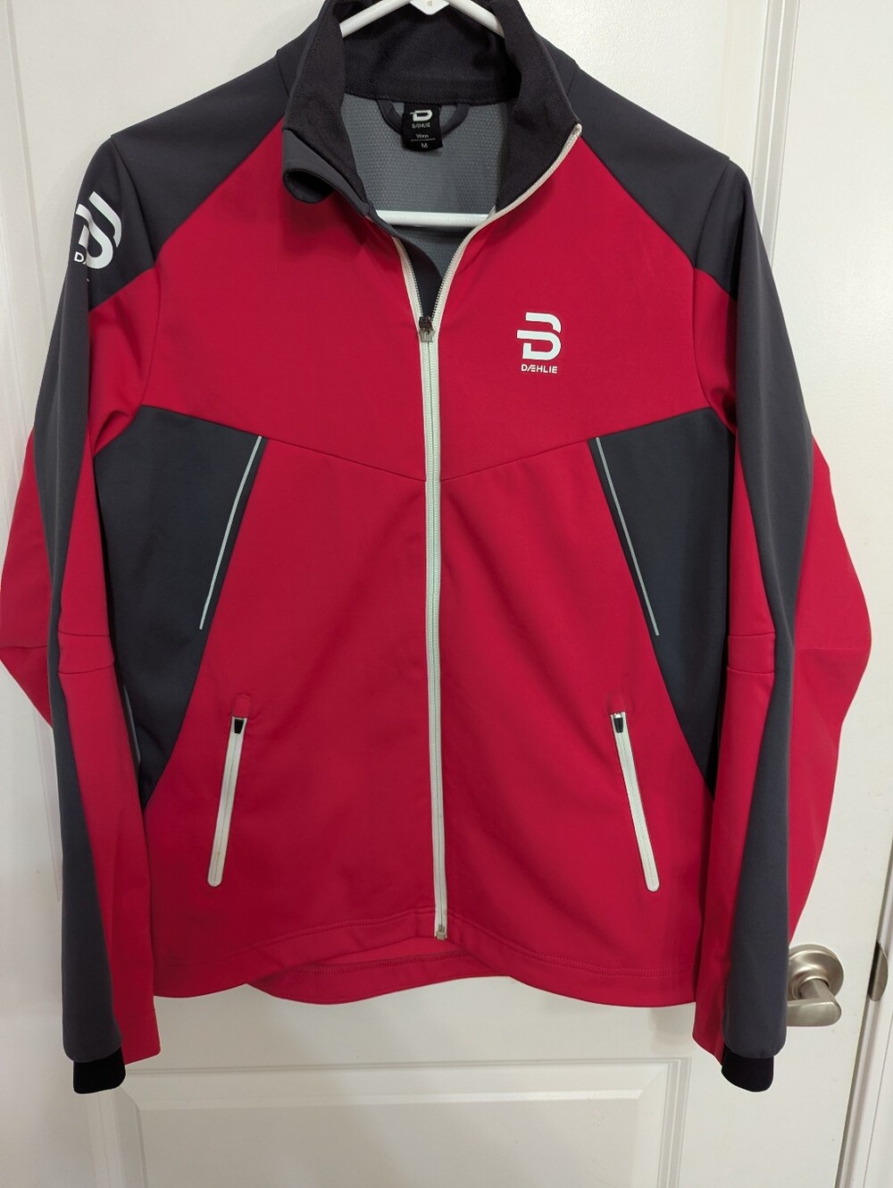 Bjorn Daehlie Women’s Softshell Outdoor Cross-Country Ski Jacket Red Gray Size M